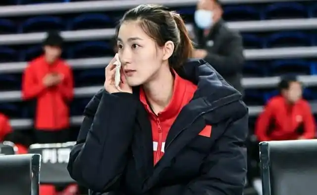 女排新刘晓彤打出火热状态,郎平要重新大洗牌?