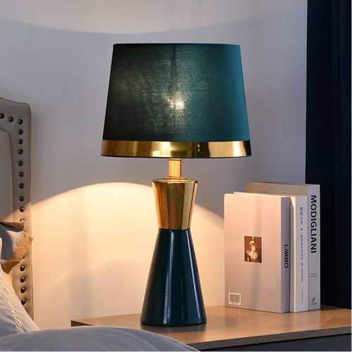 美式台灯卧室床头头灯装饰轻奢现代简约复古个性装饰台灯