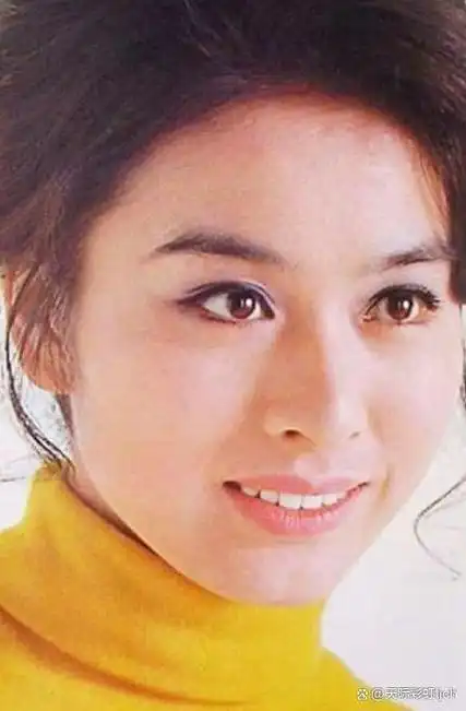 栗原小卷,日本女演员,电影《生死恋》女主演