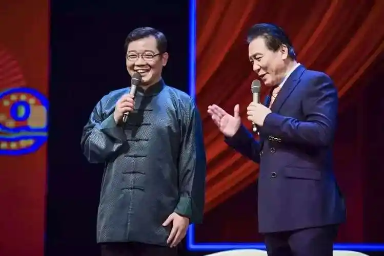 笑工场现在有两处"大本营":天心阁剧场每周五到周日晚演出;新湖南大厦