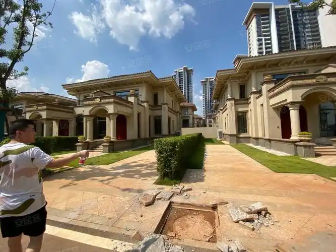 恒大文化旅游城(别墅)