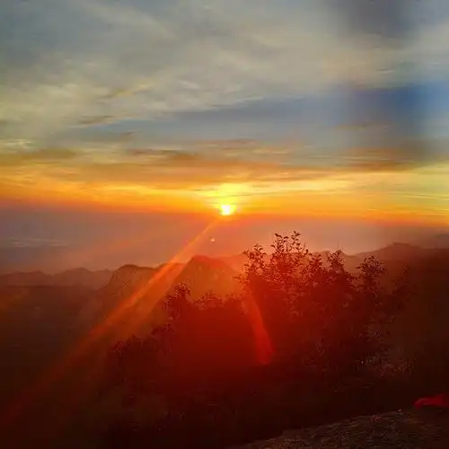 我在华山等日出