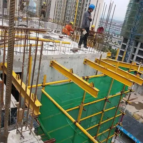 悬挑式钢管脚手架