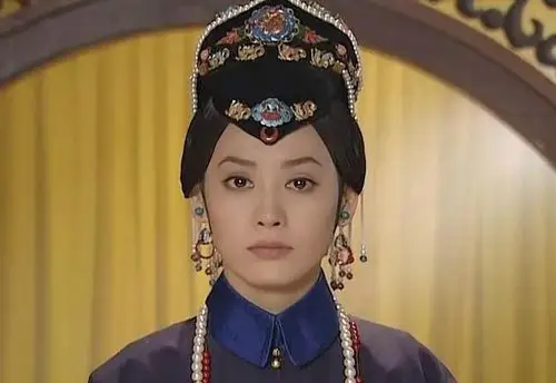 清宫剧《康熙王朝》里孝庄回忆往事,据说当年忍辱负重,不得不委曲求全