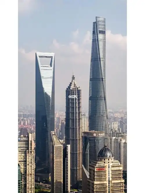 陆家嘴三件套上海爬楼摄影