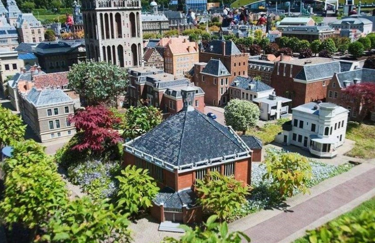 全世界"最小"城市,人人都能当"巨人",网友:童年梦想实现了