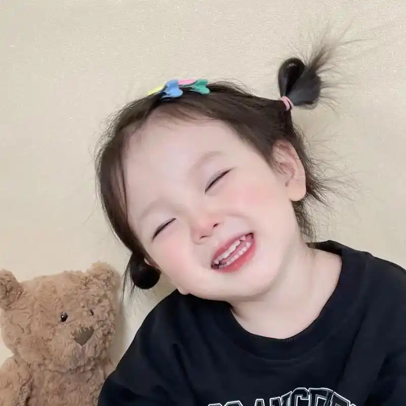 今日份爱笑的单眼皮女孩.#骗你生女儿 #萌娃头像 #萌到爆炸 - 抖音