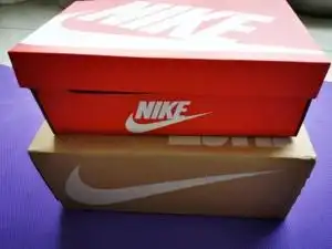 耐克nike鞋盒 包装盒,带快递用外包装,鞋码和成色如图.