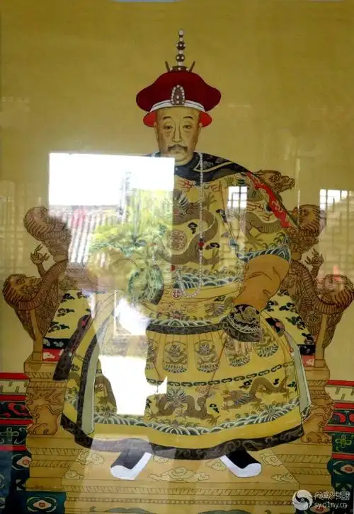 嘉庆帝爱新觉罗 琰画像.jpg