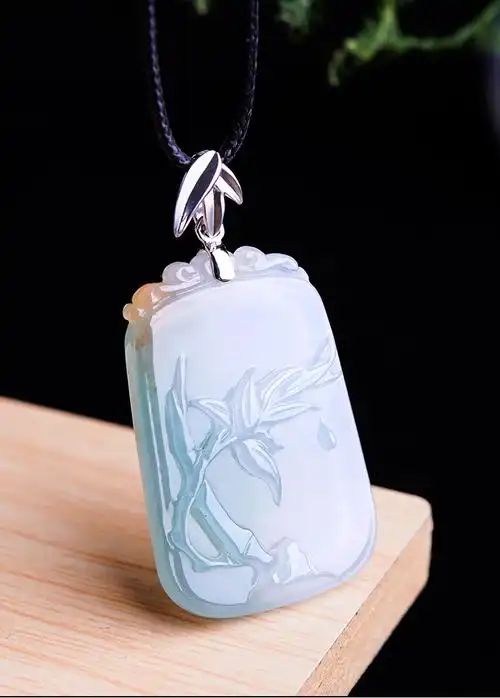 百博翡翠冰糯飘绿竹子牌吊坠18k金镶玉天然缅甸玉石a货竹牌挂件 【欣