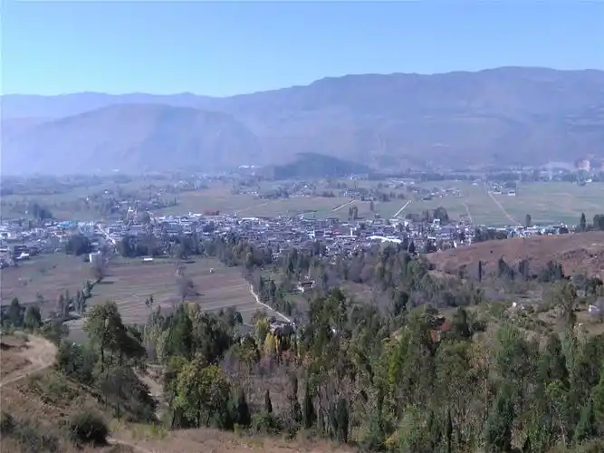 p>三营镇,隶属于云南省大理白族自治州洱源县,地处 a target="_blank