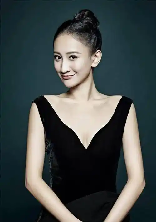 曾泳醍:因为长相而被名导看中,幸运藏在努力里,我在人艺演话剧_北京