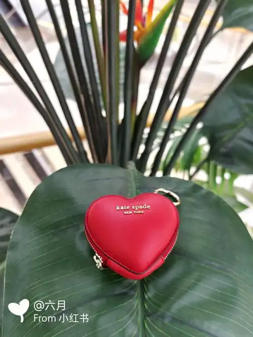 katespade桃心元素
