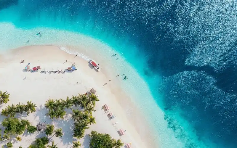 高空俯视自然风景图片桌面壁纸