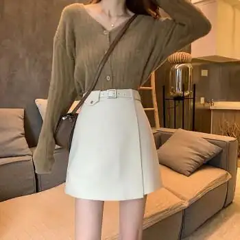 春季新款高腰显瘦a字裙半身裙学生短裙百搭包臀黑色裙子女潮米白色送