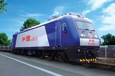 这种蓝色的和谐号火车是什么型号的?