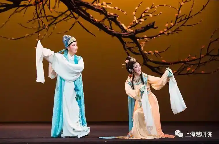 【一大波爱豆来袭】越剧电影《双飞翼》开机啦