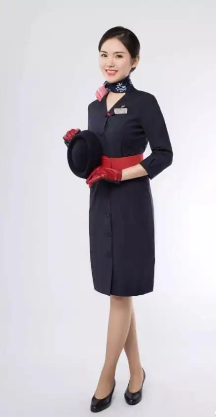 东方航空投入重金打造世界级超一流空姐形象带给乘客美好的感觉