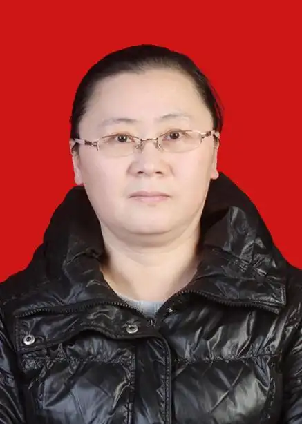 张莹,女,1977年9月出生,副教授,硕士研究生.