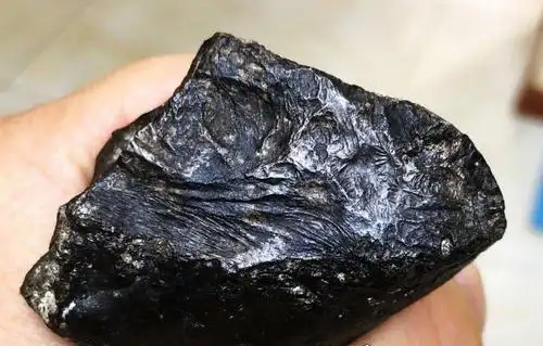 世界上最贵的东西锎元素价格是黄金的90万倍