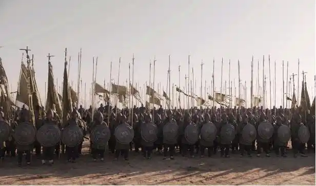 李信表示能用二十万军队灭楚国,最终狼狈逃回,嬴政如何惩罚他?|秦国|