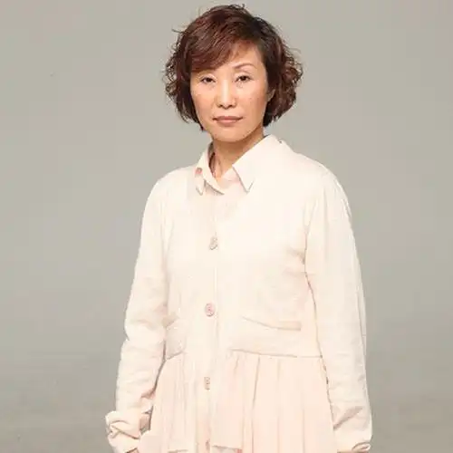 李海鹰:赢回自信,拒做黄脸婆不做 "斑"女郎