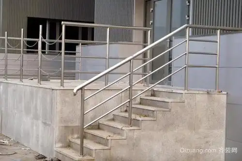 不锈钢楼梯扶手为何也会生锈呢