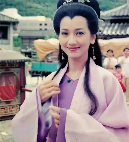 《新白娘子传奇》:赵雅芝两次拒演白娘子,潘迎紫也曾被考虑过_古装