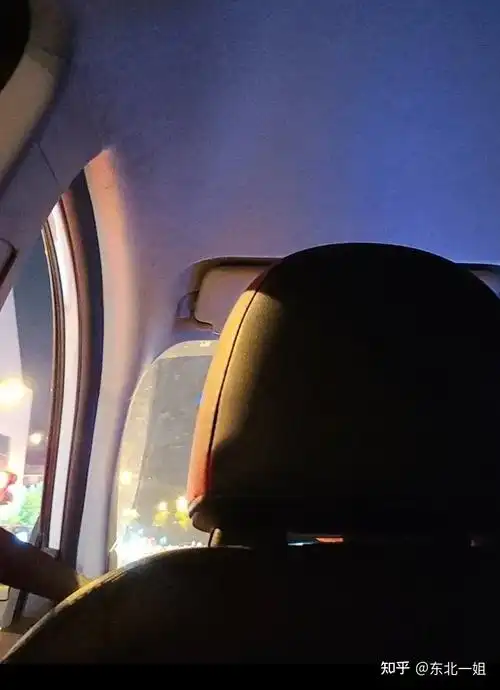 在杭州灵隐附近打出租车都被送去同一个丝绸店