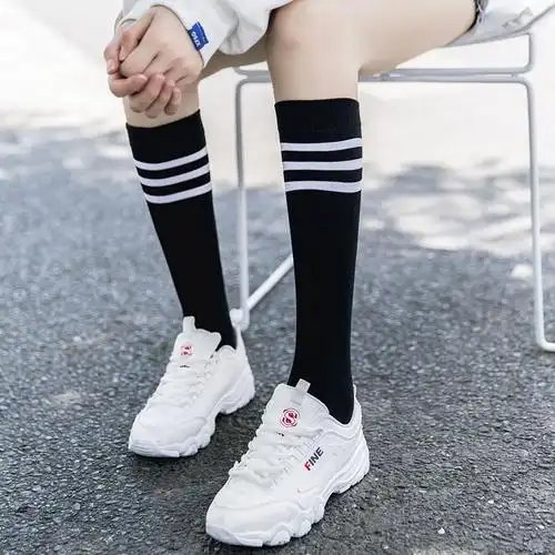 袜子男棉中筒运动袜学院风潮流高筒学生篮球袜日系滑板字母长袜
