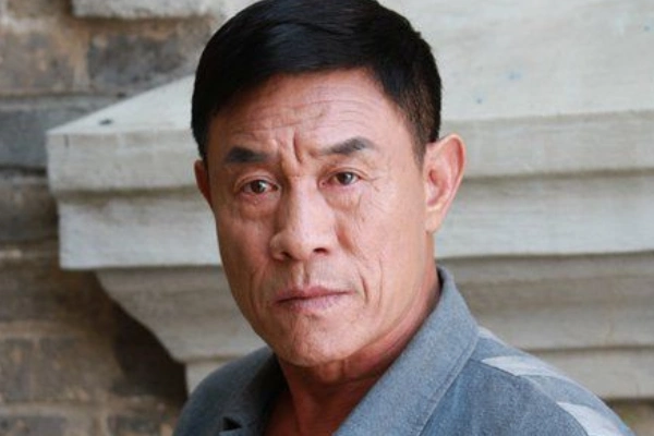 地火电视剧里面的老康到底是谁啊