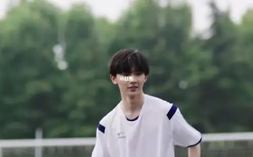 今天是郑州市四十七中的高三学长马嘉祺