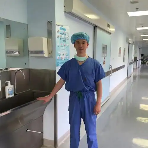 男神乐做手术室技术流记上海交通大学医学院附属仁济医院手术室护士黄