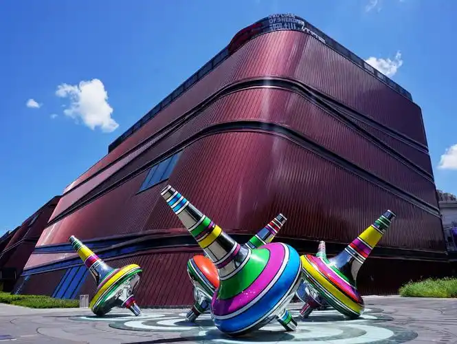 深圳龙岗红立方