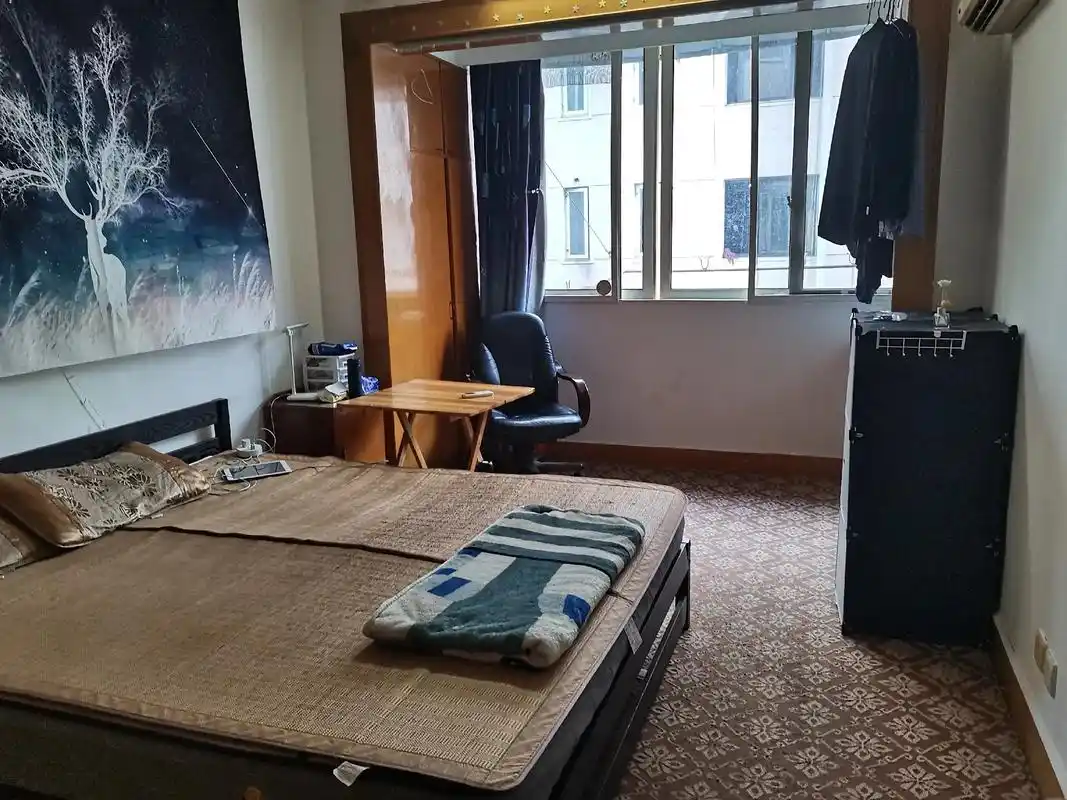 海滨二村青岗路步行街,楼下超市菜市场购物方便,离3号线水产站 - 抖音