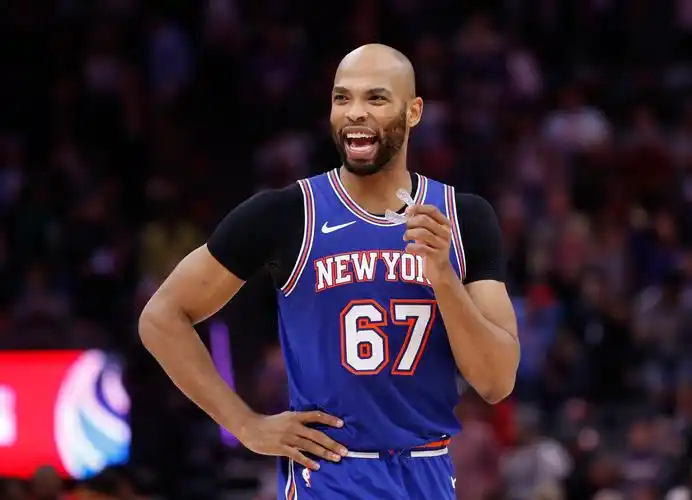 吉布森我很了解罗斯他能帮助年轻球员