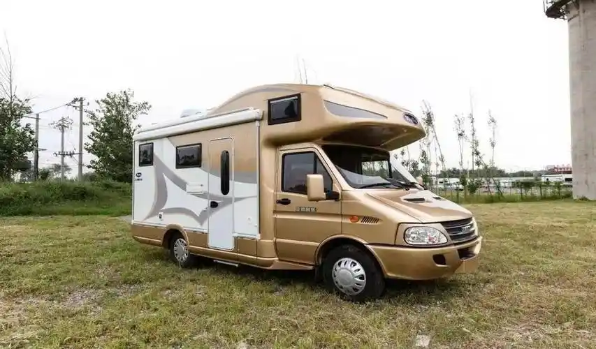 十年干成全球第三!中国小县城,制霸澳洲房车