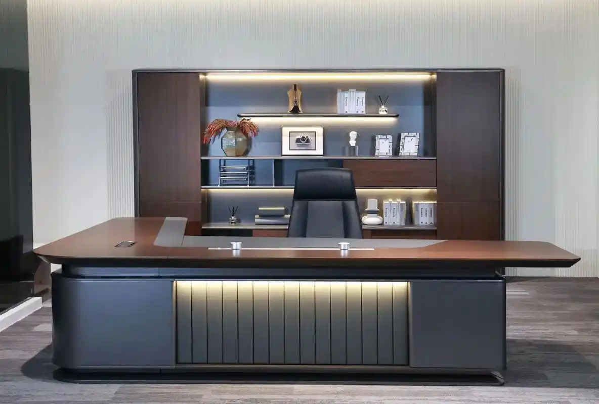 迪欧班台背柜.出一组99新的迪欧班台背柜现代老板桌简约现代大 - 抖音