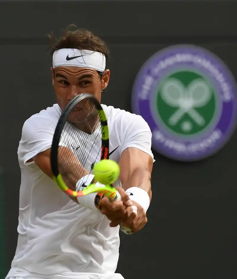 网球温网纳达尔晋级男单半决赛