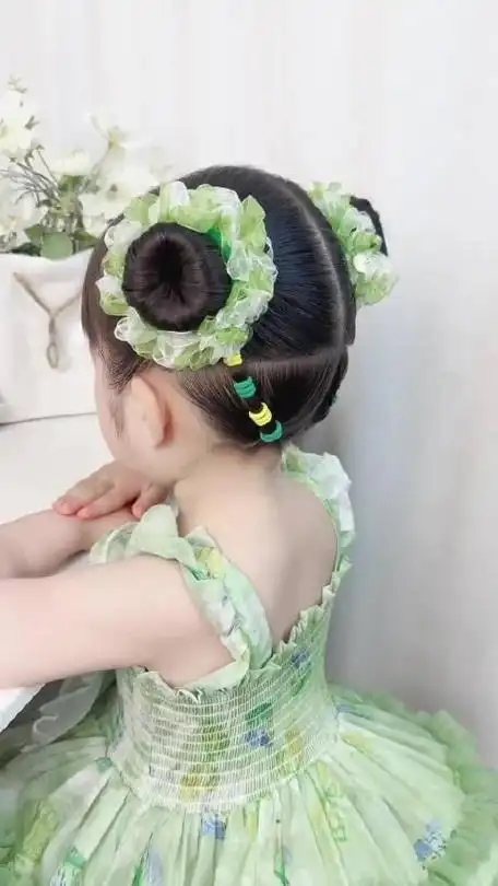 夏日清凉双丸子头,俏皮可爱儿童编发 编发教程 简单好看发型