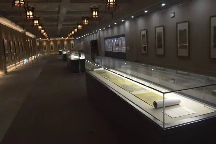 古玩古董恒温恒湿柜文物恒温恒湿柜字画古籍恒湿储藏柜