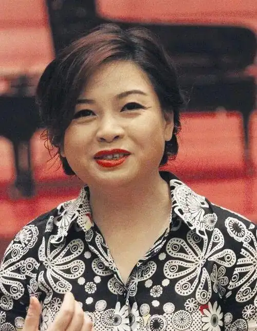 时隔22年因山路十八弯走红的李琼到哪里去了