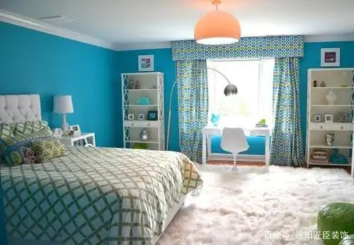 10套色彩的搭配淡雅漂亮又舒适的卧室设计实例