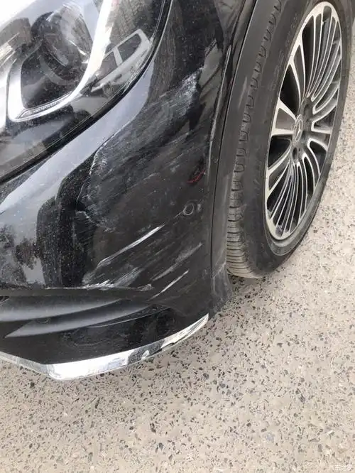 【图】车左前头被剐蹭了,多少钱_奔驰glc论坛_汽车之家论坛