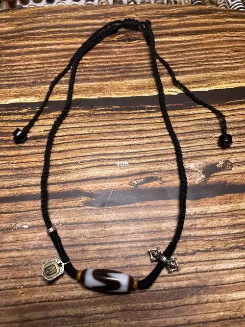 虎牙天珠锁骨链