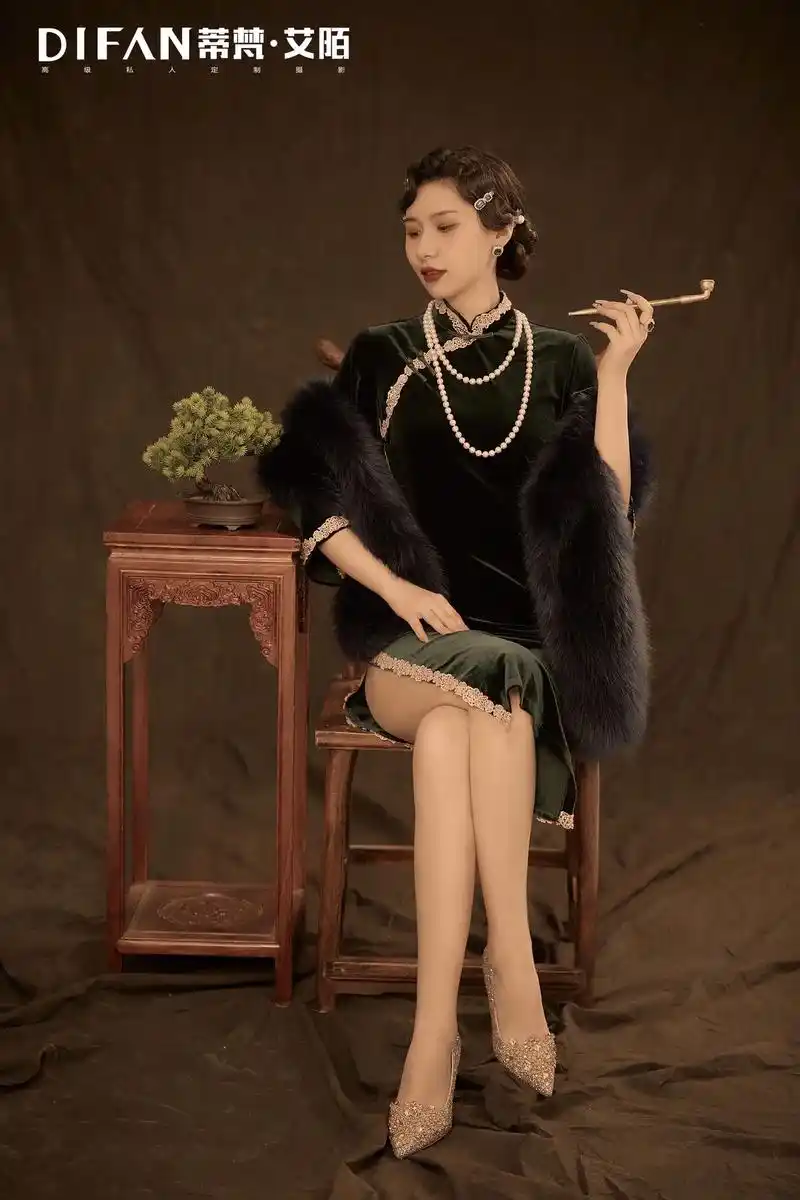 民国女子多姿妖娆真的没有抵抗力