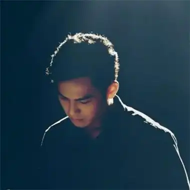 钟汉良头像高清图片 我坚信最非常值得最爱的人最非常值得等候_明星头