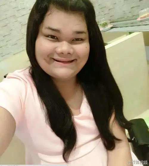 泰国网红快乐宝拉(happy polla) 我又丑又肥但男友