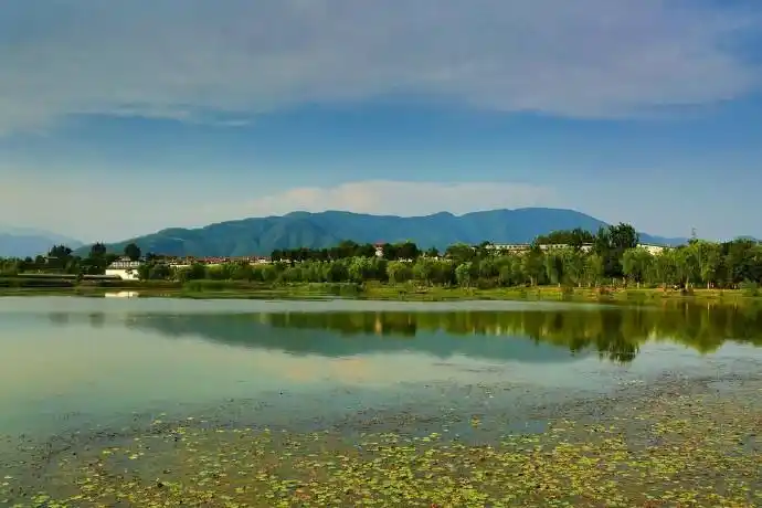 爱旅游#领你看世界#@微博旅游门头沟滨河公园/海淀老王