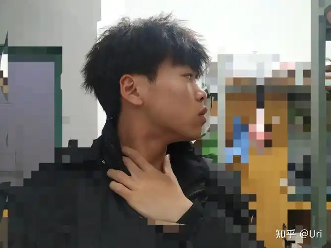 你见过塌鼻子的帅哥吗? - 知乎